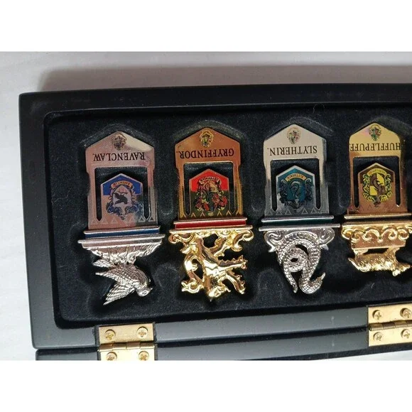 Harry Potter Lot Of 8 Miscellaneous Items Gryffindor Banner-flag, Slytherin Etc